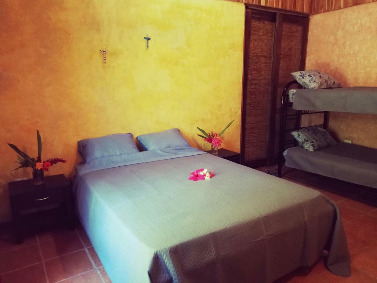 Mundo Goub'Art Bed & Breakfast Cabuya  Exterior photo